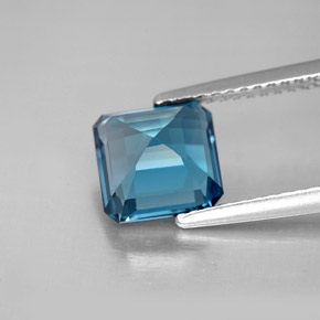 2.53캐럿 천연 런던 블루 토파즈, 에메랄드 컷, 7.4×7.2 mm, VS