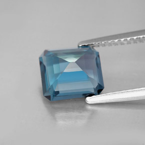 2.64캐럿 천연 런던 블루 토파즈, 에메랄드 컷, 8.1×7.4 mm, VVS-VS