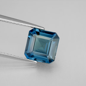 2.37캐럿 천연 런던 블루 토파즈, 에메랄드 컷, 7.9×7.8 mm, VVS-VS