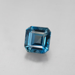 2.15캐럿 천연 런던 블루 토파즈, 에메랄드 컷, 6.8×6.5 mm, VVS-VS