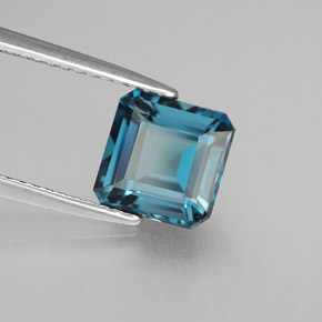 2.46캐럿 천연 런던 블루 토파즈, 에메랄드 컷, 7.4×7.4 mm, VVS-VS