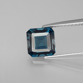 1.72캐럿 천연 런던 블루 토파즈, 에메랄드 컷, 6.9×6.7 mm, VVS-VS