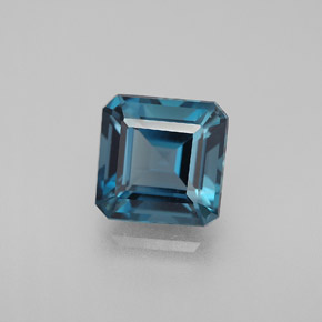 2.95캐럿 천연 런던 블루 토파즈, 에메랄드 컷, 7.9×7.8 mm, VVS-VS