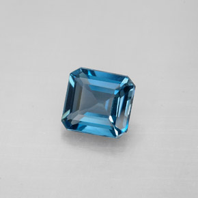 1.60캐럿 천연 런던 블루 토파즈, 에메랄드 컷, 7×6.6 mm, VVS-VS