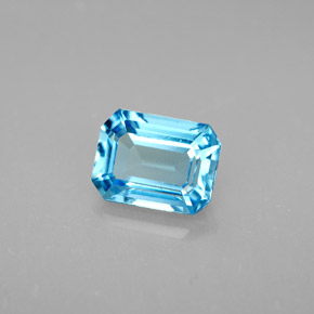 1.92캐럿 천연 스위스 블루 토파즈, 에메랄드 컷, 8.1×6.1 mm, VVS-VS