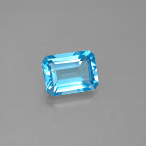 2.06캐럿 천연 스위스 블루 토파즈, 에메랄드 컷, 8.1×6.1 mm, VVS