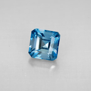 1.59캐럿 천연 런던 블루 토파즈, 에메랄드 컷, 6.1×6.1 mm, VVS-VS