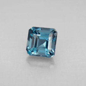 1.54캐럿 천연 런던 블루 토파즈, 에메랄드 컷, 6.1×6.1 mm, VVS-VS