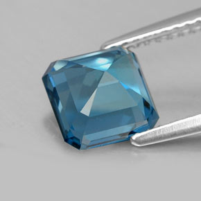 2.35캐럿 천연 런던 블루 토파즈, 에메랄드 컷, 7.1×7.1 mm, VS