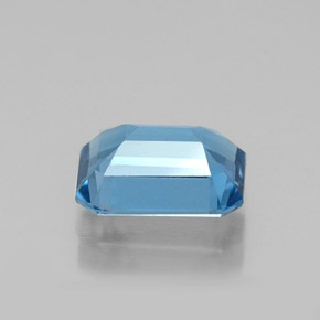 1.60캐럿 천연 스위스 블루 토파즈, 에메랄드 컷, 7.9×5.8 mm, VVS