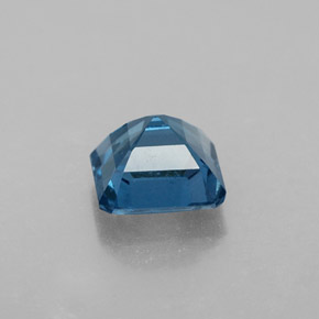 1.40캐럿 천연 런던 블루 토파즈, 에메랄드 컷, 6.2×6.1 mm, VVS-VS