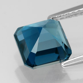 2.49캐럿 천연 런던 블루 토파즈, 에메랄드 컷, 7.2×7.1 mm, VVS-VS