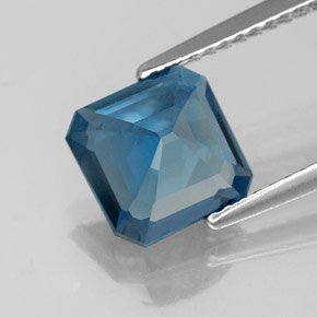 2.62캐럿 천연 런던 블루 토파즈, 에메랄드 컷, 7.8×7.8 mm, VS