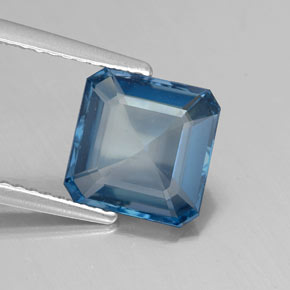 2.72캐럿 천연 런던 블루 토파즈, 에메랄드 컷, 8.3×8.2 mm, VS