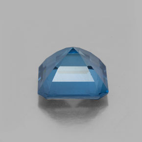 2.85캐럿 천연 런던 블루 토파즈, 에메랄드 컷, 8.1×8.1 mm, VS