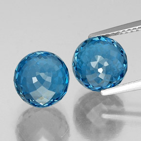 11.06캐럿 천연 스위스 블루 토파즈, 구형 / 볼, 8.56 mm, VVS-VS