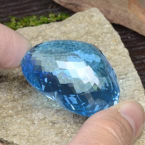 137.65캐럿 천연 스위스 블루 토파즈, 하트 모양, 37.2×25.7 mm, VVS