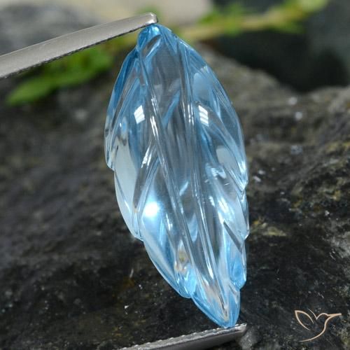 10.62ct 자연스러운 하늘색 황옥, 팬시한, 투명한