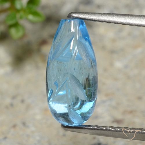 4.11ct 자연스러운 스위스 블루 황옥, 팬시한, 투명한