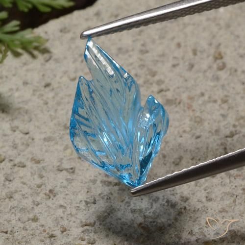 4.31ct 자연스러운 스위스 블루 황옥, 팬시한, 투명한