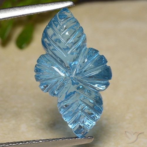 6.61ct 자연스러운 스위스 블루 황옥, 팬시한, 투명한