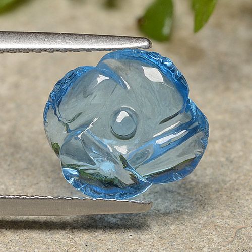 3.93ct 자연스러운 스위스 블루 황옥, 플라워 컷, 투명한
