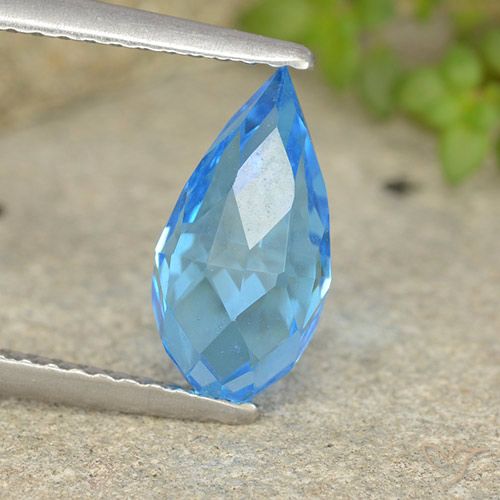 2.68ct 자연스러운 스위스 블루 황옥, 브리올레트, VVS-VS