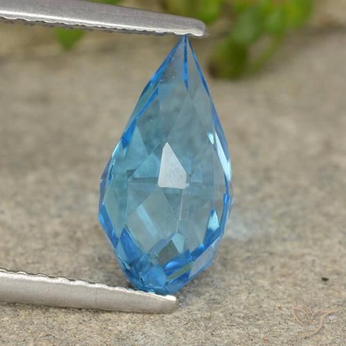 2.66ct 자연스러운 스위스 블루 황옥, 브리올레트, VS