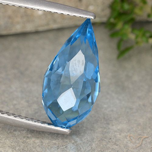 2.71ct 자연스러운 스위스 블루 황옥, 브리올레트, VVS-VS