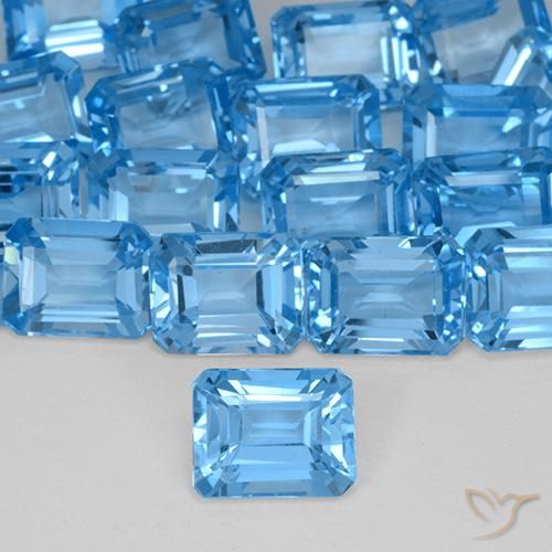 3.01ct 자연스러운 스위스 블루 황옥, 에메랄드 컷, VVS-VS