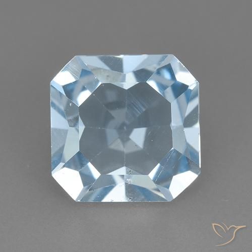 2.73ct 자연스러운 하늘색 황옥, 에메랄드 컷, VVS