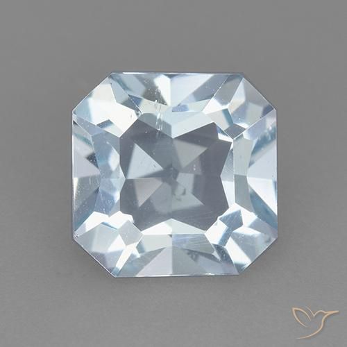 2.86ct 자연스러운 하늘색 황옥, 에메랄드 컷, VVS-VS
