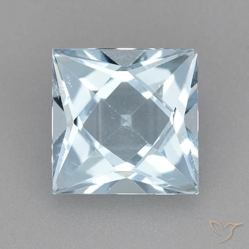 1.99ct 자연스러운 하늘색 황옥, 정사각형, VVS