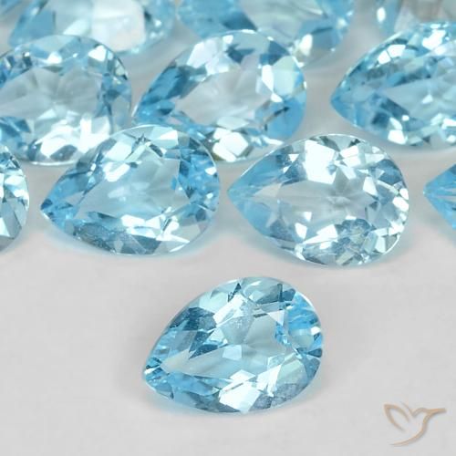 0.82ct 자연스러운 하늘색 황옥, 배 모양, VS