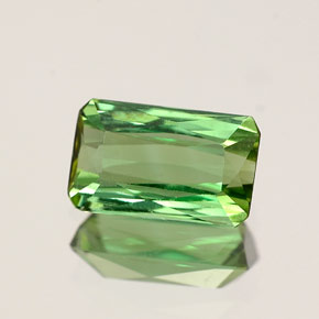 0.93캐럿 천연 그린 투르말린, 에메랄드 컷, 7.4×4.5 mm, VS