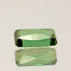 0.93캐럿 천연 그린 투르말린, 에메랄드 컷, 7.4×4.5 mm, VS