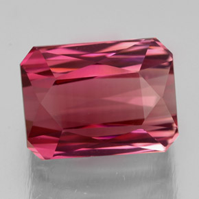 4.61캐럿 천연 로즈 핑크 투르말린, 에메랄드 컷, 10.1×7.6 mm, VVS