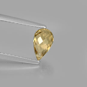 0.94캐럿 천연 녹빛 골든 투르말린, 브리올레트, 7.3×4.5 mm, VS