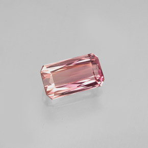 0.89캐럿 천연 로즈 핑크 투르말린, 에메랄드 컷, 7.2×4.2 mm, VVS