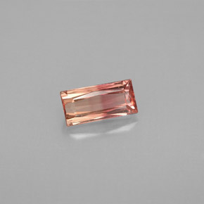 0.79캐럿 천연 바이컬러 투르말린, 바게트, 7.6×3.7 mm, VVS
