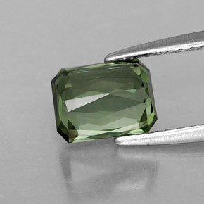 1.88캐럿 천연 그린 투르말린, 에메랄드 컷, 7.5×5.6 mm, VVS