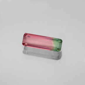 0.64캐럿 천연 바이컬러 투르말린, 에메랄드 컷, 9.1×3.1 mm, VS-SI