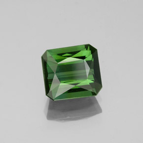 1.81캐럿 천연 그린 투르말린, 에메랄드 컷, 7.4×6.8 mm, VVS-VS
