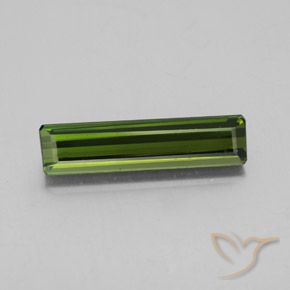 2.49ct 자연스러운 미디엄 그린 전기석, 에메랄드 컷, VS