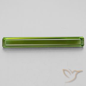 2.27ct 자연스러운 딥그린 전기석, 에메랄드 컷, VVS