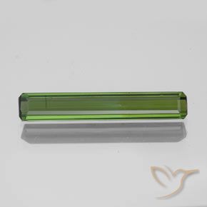 1.47ct 자연스러운 포레스트 그린 전기석, 에메랄드 컷, SI