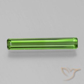 1.22ct 자연스러운 포레스트 그린 전기석, 에메랄드 컷, VS