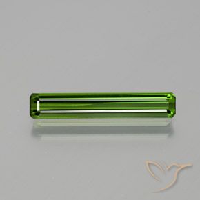 1.34ct 자연스러운 포레스트 그린 전기석, 에메랄드 컷, VVS-VS