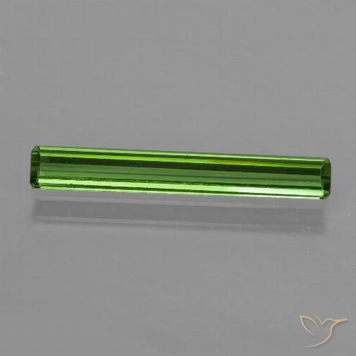0.97ct 자연스러운 미디엄 그린 전기석, 에메랄드 컷, VS