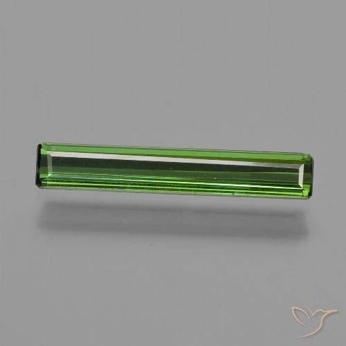 0.94ct 자연스러운 딥그린 전기석, 에메랄드 컷, VVS-VS